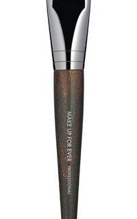 Make Up For Ever Foundation Brush - Small - 104